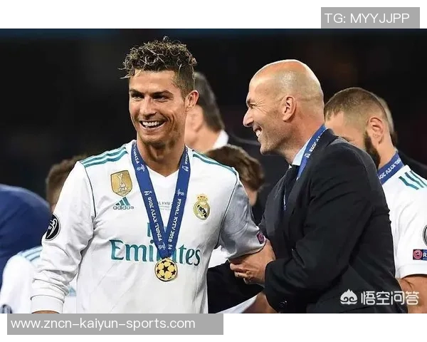 C罗宣布离开皇马后队友镜头外愤怒吐槽引发热议